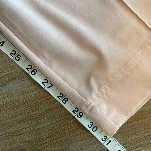 Athleta Vienna Cargo Light Pink Athleisure Elastic Waist Pants Sz 10 - Picture 10 of 10